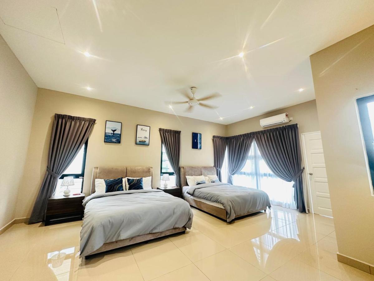 《Untitled Homestay》Ситиаван Экстерьер фото